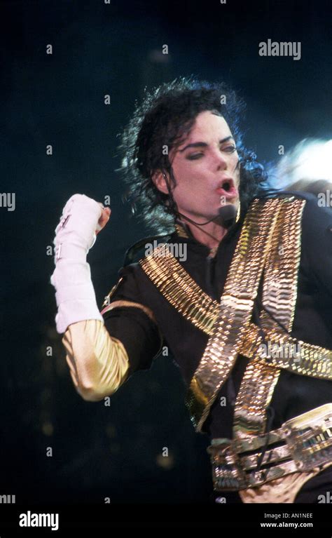 37,712 Michael Jackson Pictures Stock Photos & High。